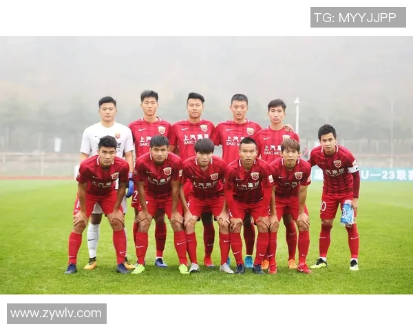 上海乒乓球队以72分稳居冠军赛积分榜首位展现强劲实力