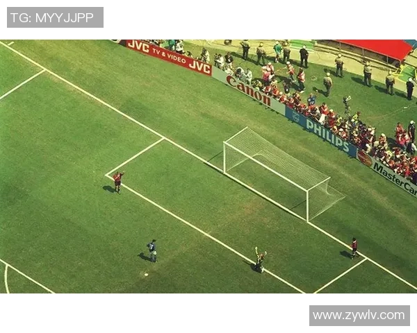 成都足球队的崛起之路：世界杯特别报道中的奋斗与荣耀